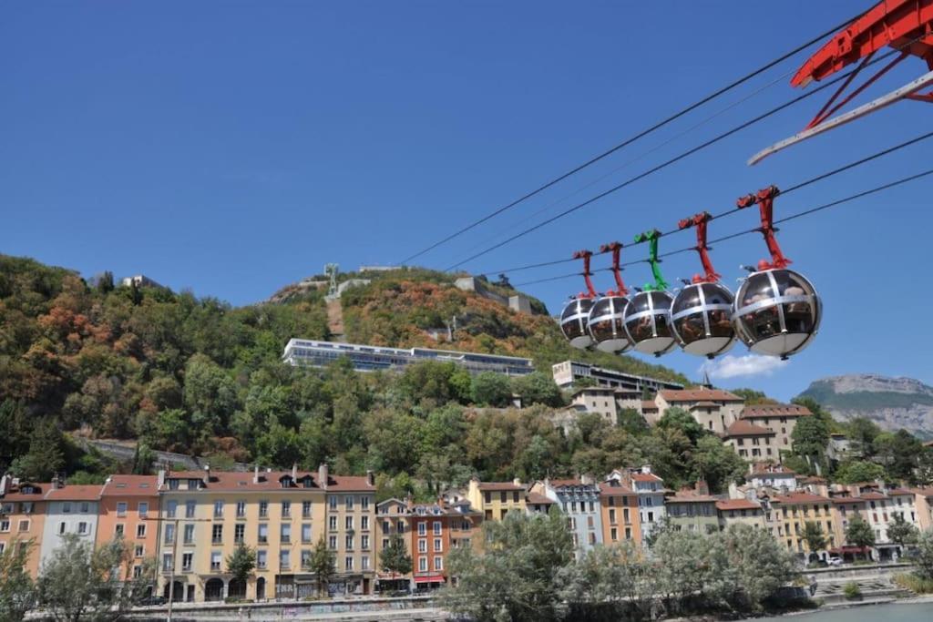 Grenoble Sud Varces Suite Privatisee Au Pied Des Montagnes Esterno foto