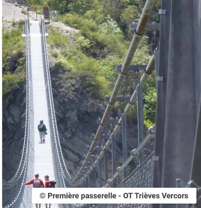 Grenoble Sud Varces Suite Privatisee Au Pied Des Montagnes Esterno foto
