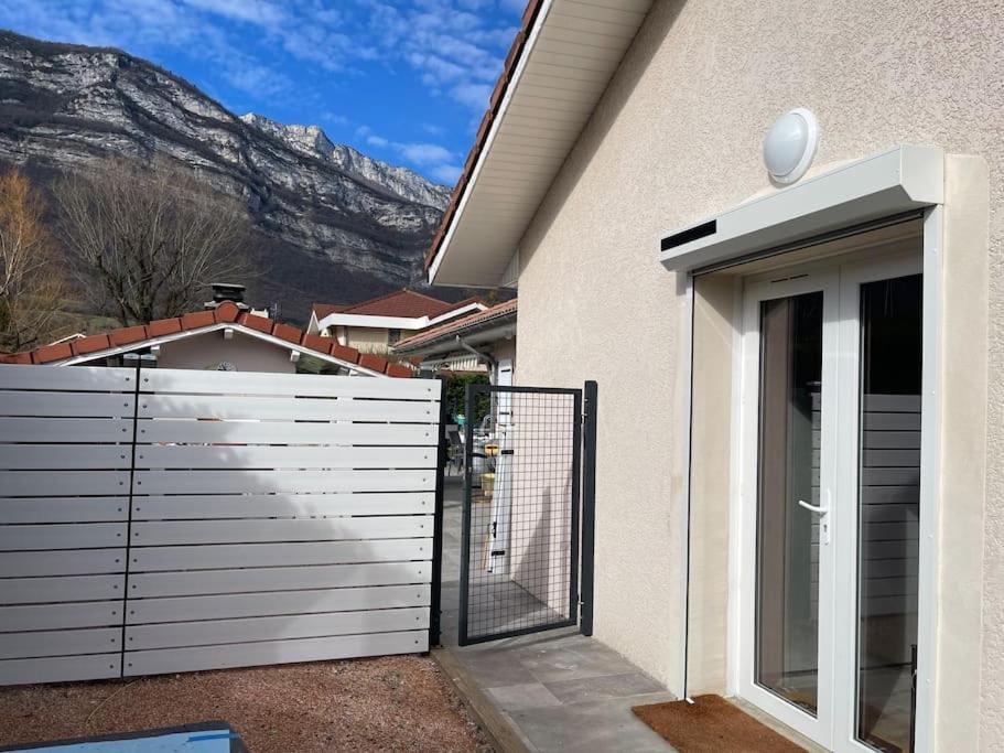 Grenoble Sud Varces Suite Privatisee Au Pied Des Montagnes Esterno foto